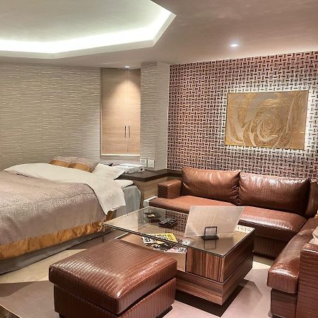 Hotel Crystal Gate Nagoya - Couple Hotel (Adults Only) Zewnętrze zdjęcie