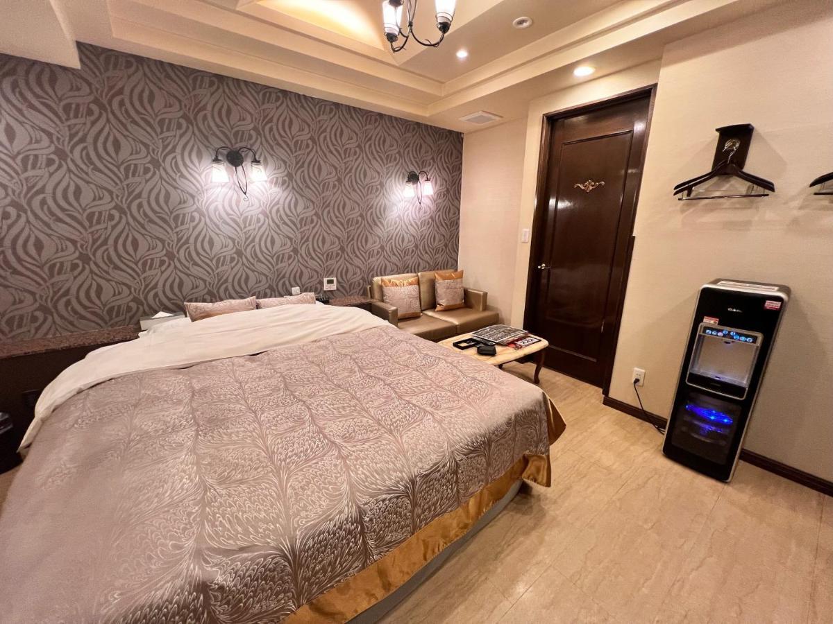 Hotel Crystal Gate Nagoya - Couple Hotel (Adults Only) Zewnętrze zdjęcie