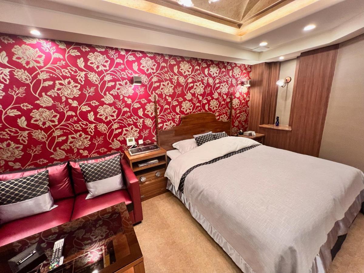 Hotel Crystal Gate Nagoya - Couple Hotel (Adults Only) Zewnętrze zdjęcie
