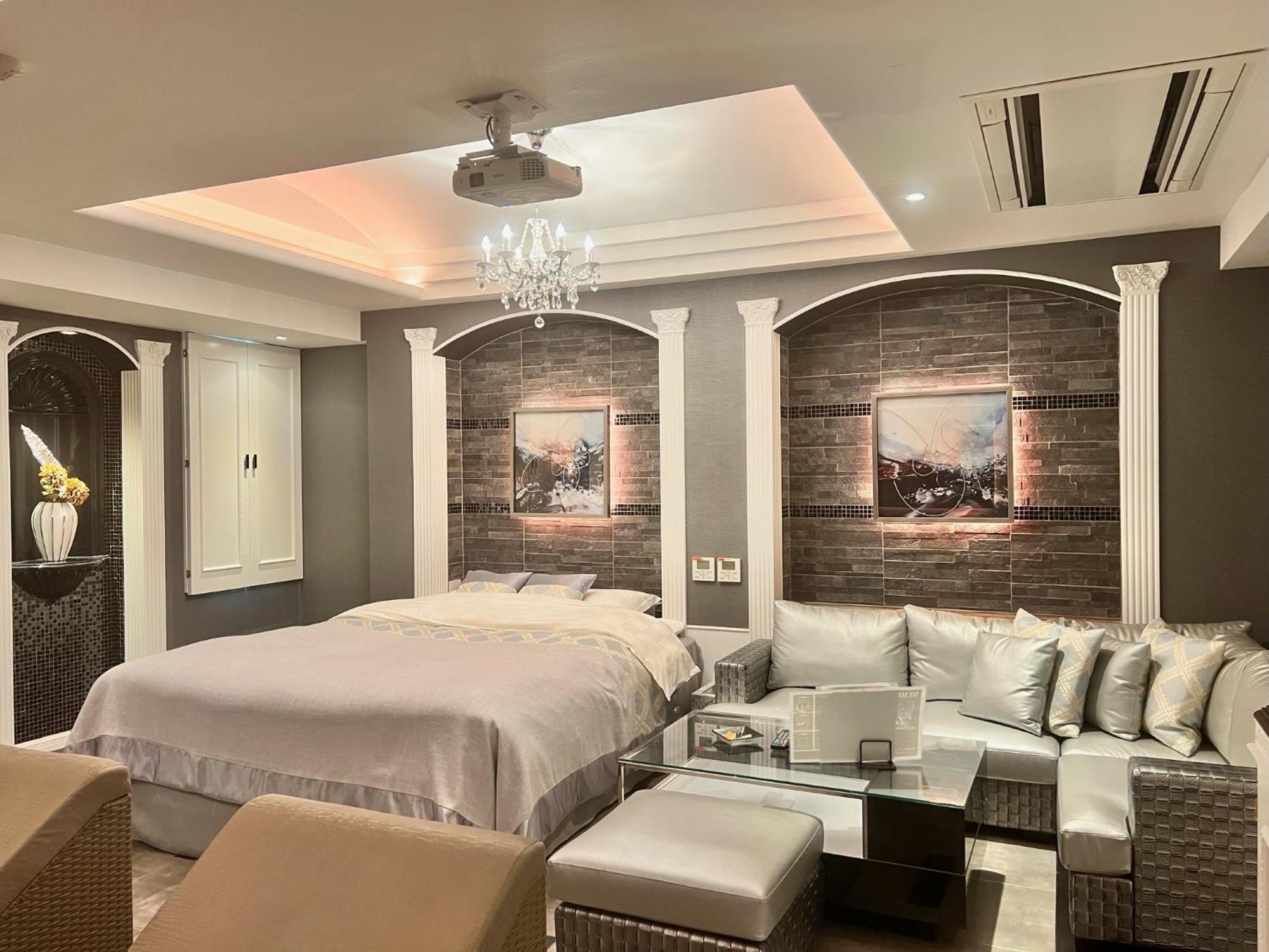 Hotel Crystal Gate Nagoya - Couple Hotel (Adults Only) Zewnętrze zdjęcie